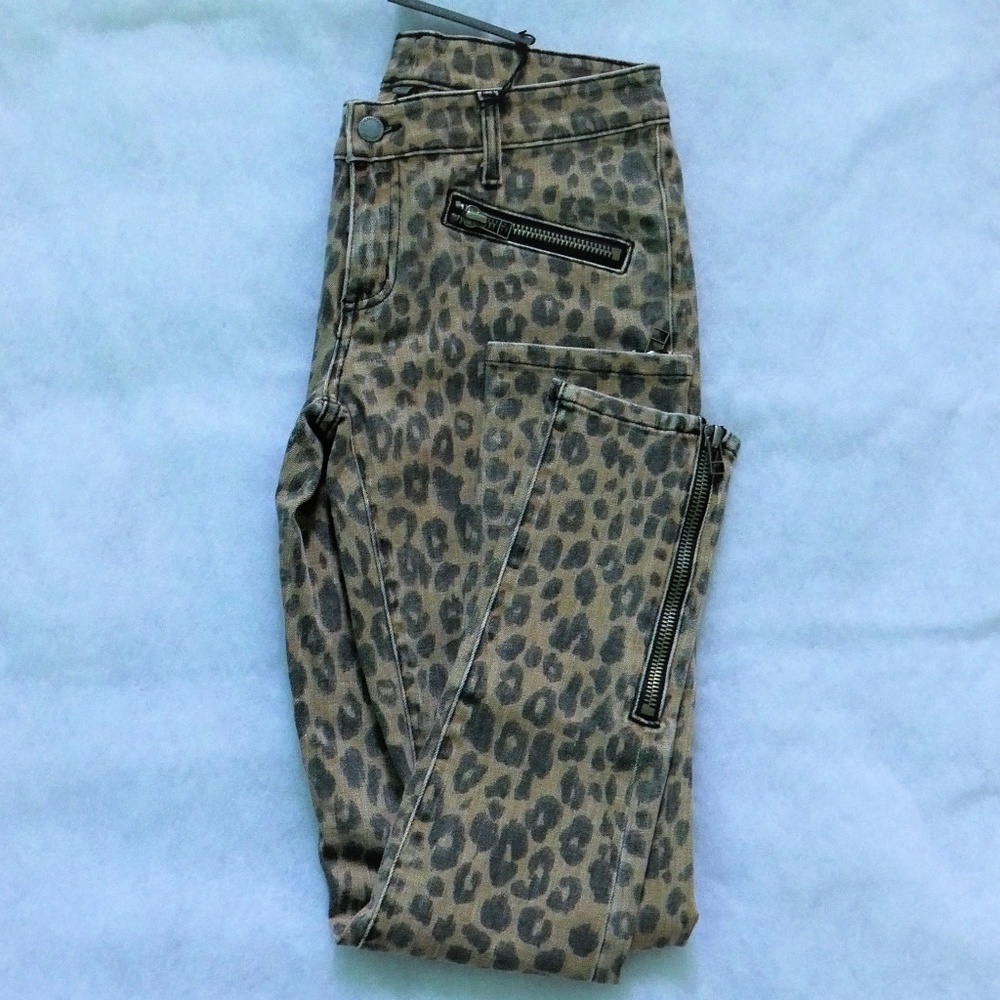 NWT Carmar Leopard Print Skinny Jeans - Picture 2 of 7